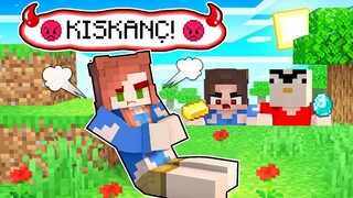 CATALİNA KISKANÇLIK KRİZİ GEÇİRİYOR 😡 - Minecraft