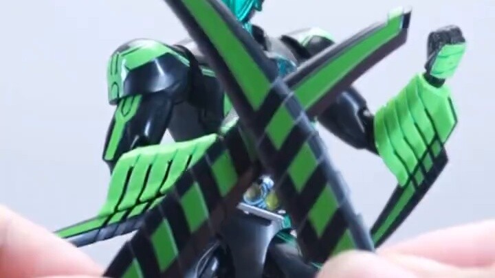 [Masked Rider Oz's Strongest Form] - Unboxing of Kamen Rider Oz's Worm Series