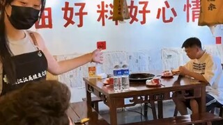 好好好，这么玩是吧，说相声呐