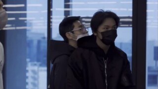 Pertama-tama, kita adalah keton pria