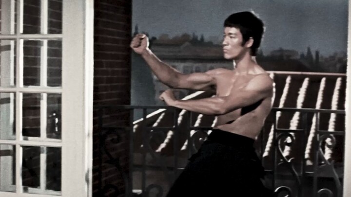 Bruce Lee: “Musuh terbesarmu ada di dalam dirimu.”