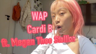 Cô gái hát cover bài "WAP"