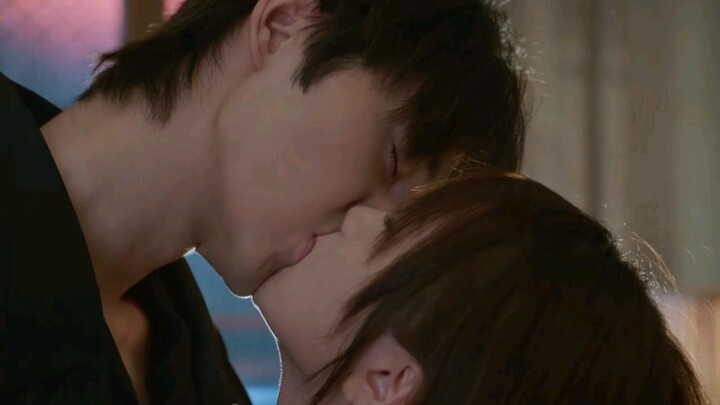 first kiss in Sweet Trap is very sweet <3