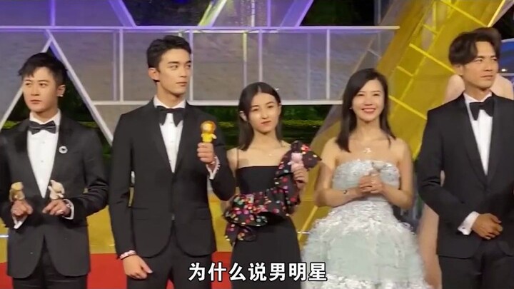 San Shi is such a great big brother—so caring toward his older sisters! Other male celebrities alway
