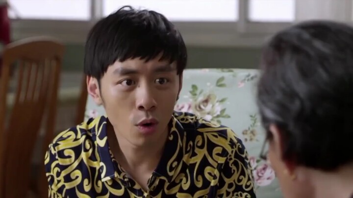 Putra mengetahui asal-usulnya, lalu berlutut memohon ampun: Kalianlah orang tua yang telah melahirka