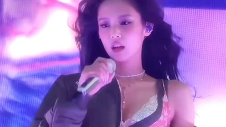 Jennie_Jennie演唱会_所有人感受美神降临_Jennie_Jennie演唱会_所有人感受美