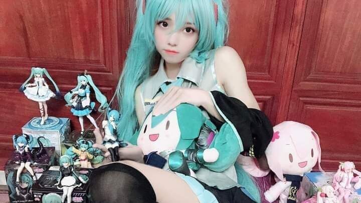 gai xih cosplay sieu cuti UwU