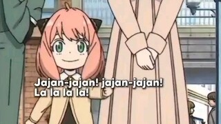 Jajan - jajan! jajan - jajan! Lalalala ! | yang benar itu jalan - jalan !