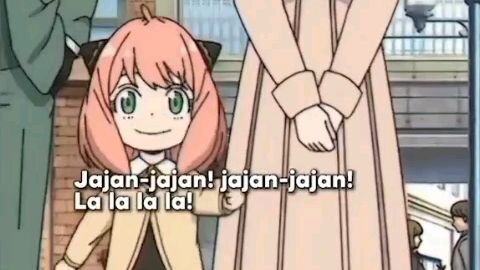 Jajan - jajan! jajan - jajan! Lalalala ! | yang benar itu jalan - jalan !