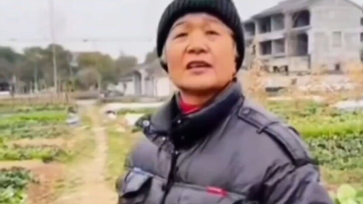 Bảy mươi tuổi thân không vướng bụi trần, lại còn ngang nhiên trộm cắp; gặp phải kiểu người này thì n