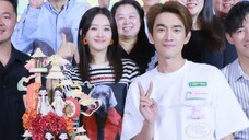 这不是官宣是什么?狗哥颖宝的口红色号都一样,真就差原地搬床了