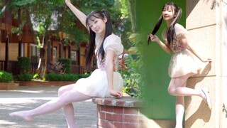 可爱吗？我故意的！泳装双马尾妹妹真是抱歉❤