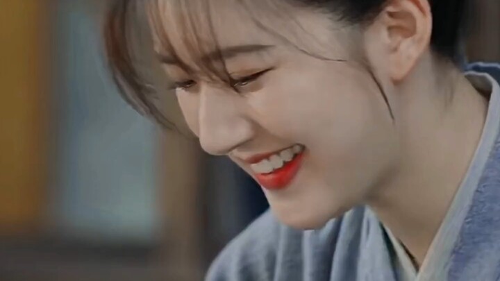 بإمكان الأرنبة أن تخرج إلى الشارع لبيع القماش!