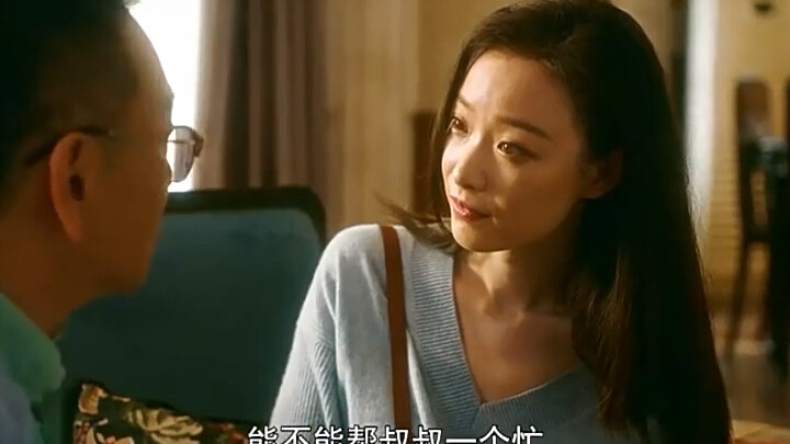 This Shanghai grandma has been elegant her whole life—her nobility is in her very bones!