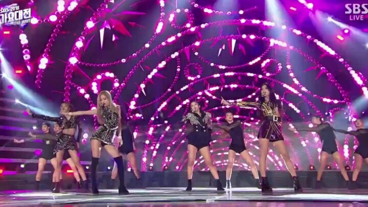 Nian Mo’s stage performance that surpassed 300 million views on YouTube