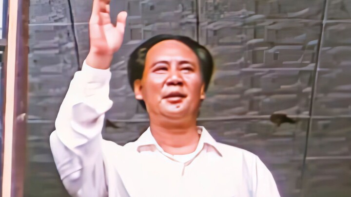 ประชาชนเรียกเขาว่าทรงพระเจริญ ท่านกลับบอกว่าประชาชนทรงพระเจริญ