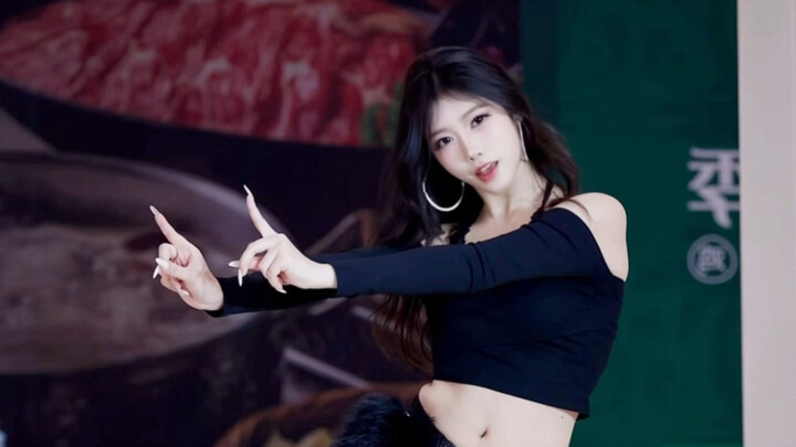 Con gái ngoan hay con gái hư?