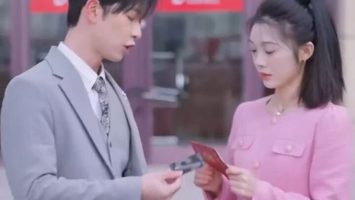 [เต็มเรื่อง Full] ครูอนุบาลสาว เข้าใจผิดว่า CEO มีลูกติดเป็นจิตเวช  แต่เธอก็ยอมตอบตกลงแต่งงานกับเขา