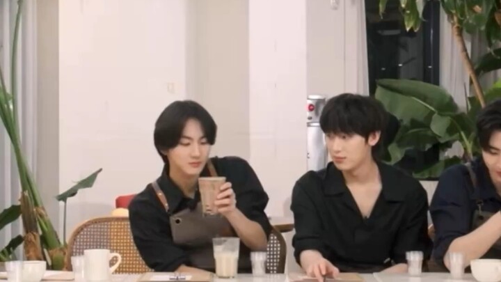 Jungwon trying Sunoo Mint Choco drink
