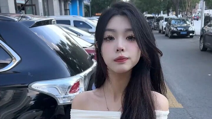 เพิ่งเคยได้ยินว่าการครอบแก้วก็ต้องแต่งตัวให้มีความเป็นพิธีการด้วย