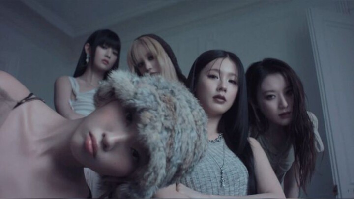 i-dle 'Girlfriend' official music video