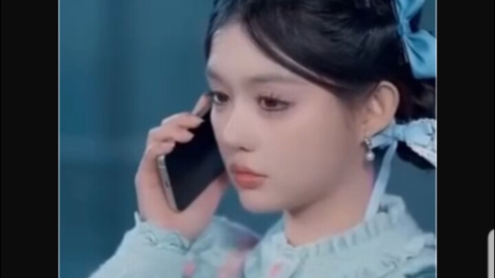 Mafia Darling:She pretend to be innocent and weak but the truth is she's Leader of a Gangster