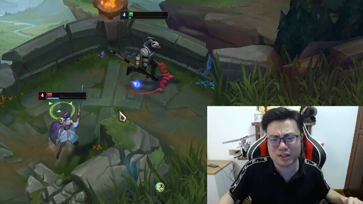 The Hidden Dragon and the Crouching Tiger! This exchange between the two is at least ten thousand la