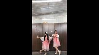 I'm new to Dai dance. Please come in and give me some praise.
