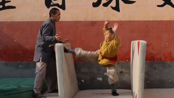 อาจารย์: ชอบปีนป่ายหลังคาและกำแพงไหม