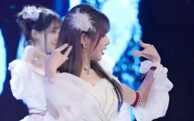 คุณและฉันไม่ได้ตั้งใจจะอยู่ด้วยกัน แต่ความนิยมของฉันขึ้นอยู่กับความคิดเห็นของคุณทั้งหมด