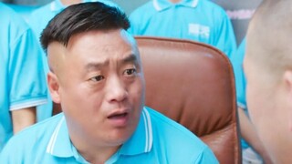 Một người đàn ông vô tình tham gia vào một mô hình kim tự tháp, anh ta chẳng giỏi việc gì và chẳng c