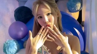 تحدي البوب! تحديثات تويتر الرسمية لفرقة توايس بتاريخ 220624 تتعلق بنايون