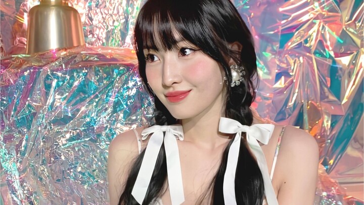 [Twice · Momo Hirai] SHOOT!