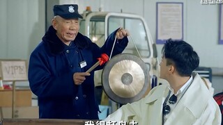 I think the one flying the plane at the end must also be Seventh Master. Oh, by the way, Grandpa can