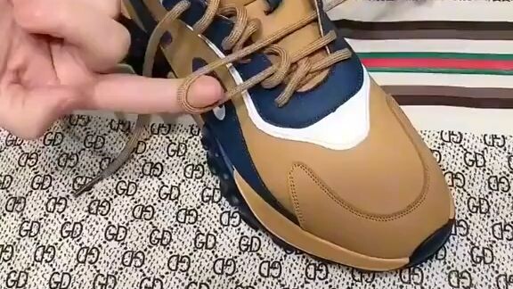 shoe