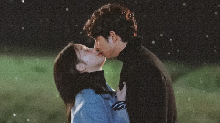 “Sampai salju pertama datang lagi, kita akan bertemu kembali.”