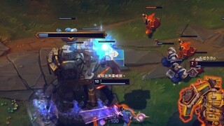 How come his Leblanc has 18 combos?