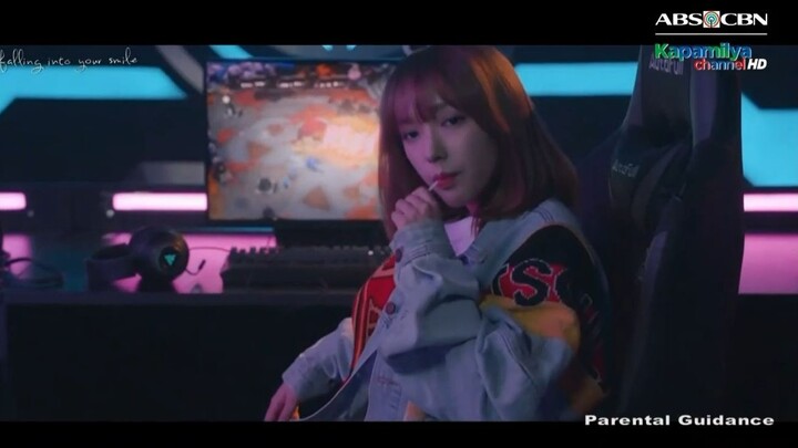 (02) 𝕱𝖆𝖑𝖑𝖎𝖓𝖌 𝕴𝖓𝖙𝖔 𝖄𝖔𝖚𝖗 𝕾𝖒𝖎𝖑𝖊 [𝕱𝖎𝖑𝖎𝖕𝖎𝖓𝖔 𝕯𝖚𝖇𝖇𝖊𝖉]