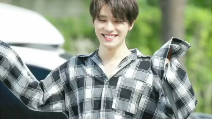 [Li Can] Your mature older brothers are watching—sometimes it’s totally fine to just be a kid!