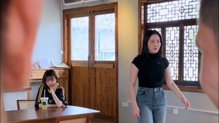Tại sao anh ấy không phải lúc nào cũng tán tỉnh con gái?