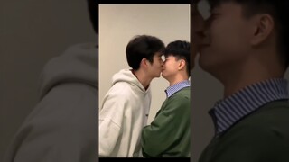 bl kiss 😚 💗 #foryou #bl #boylove #shorts #fyp #gay #douyin #xuhuong #couple #xyzbca #kiss #real