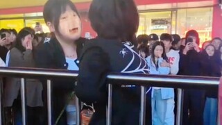 沈阳中街吵架扇木村拓哉嘴巴子扇脸前排#沈阳中街#吵架#完整#东北#夜景