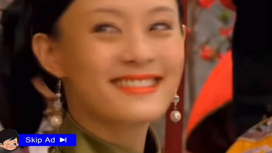 Here’s another trivia fact about “Empresses in the Palace”: the original script from back then didn’