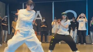 Natsuki (Choreographer) x Momoyo. Recently, two of my favorite Japanese-style big-frame hiphop chore