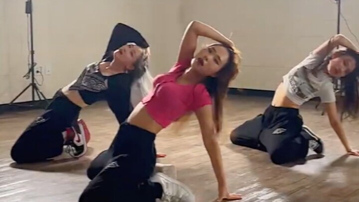 【MTY Dance Studio】Crush - Oasis (Feat. ZICO)【MinGyeong choreography short video】