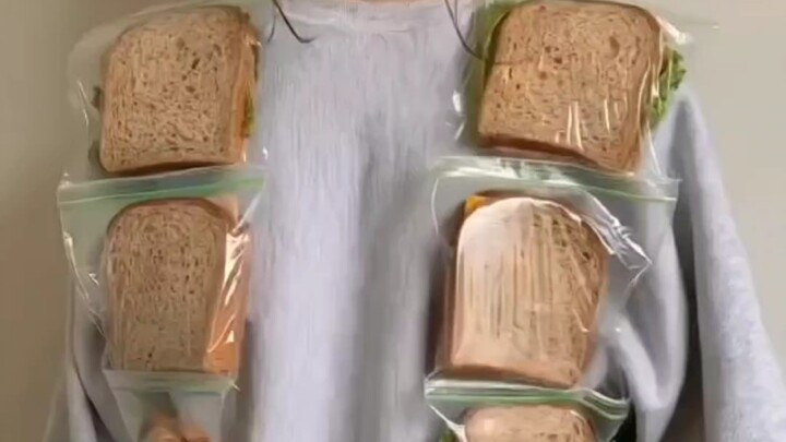 Xem xong món đồ sành điệu thế này thì biết phải tag ai rồi nhỉ!