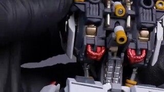 Another Barbatos Gundam, this time it's a MG 4-form direct model