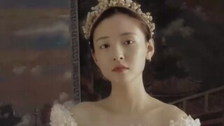 اتضح أن الصورة الرائعة للحمل التي نشرتها وو تشيان بعد طلاقها التقطها لها صديقتها المقربة منذ سنوات، 