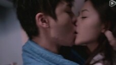 [Super sexy kiss scene] Put on headphones and feel the original sound ~ Be careful if you are afraid