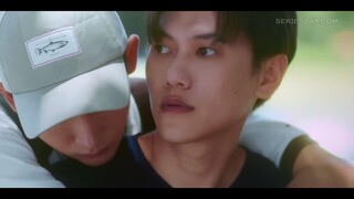 Unknown EP 4